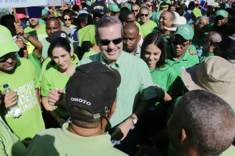 Abinader exhorta honrar a Duarte impulsando empoderamiento ciudadano