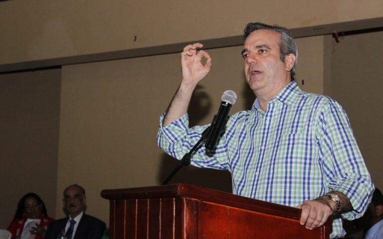 Hoy mismo inicia Abinader instalación de hospital en La Vega; y otros 2 en el Gran Santo Domingo, 1 en el Sur y otro en el Este 