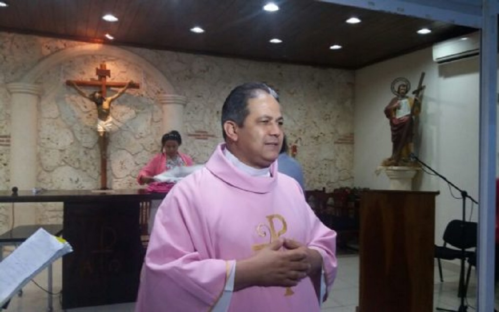 El capellán de la Policía Nacional, Alejandro Cabrera