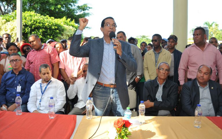 Superintendencia de Electricidad emite resolución  y se reúne con comisión para solucionar conflicto