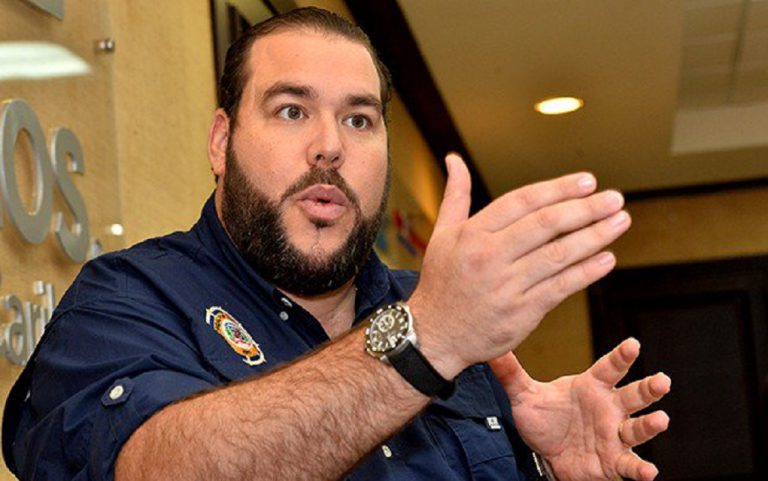 PRD suspende a Víctor Gómez Casanova de la Dirección Nacional de Comunicaciones