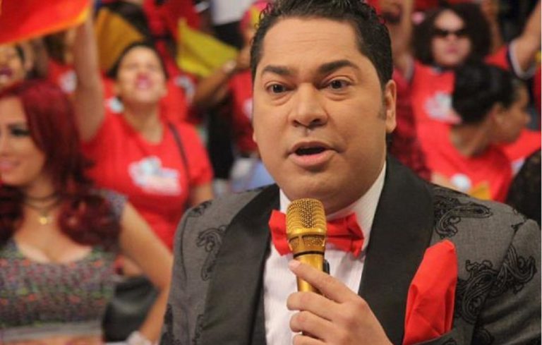El Pachá dice no permitirá que “humillen” más la TV dominicana; dice Tony le “clavo chuchillo” en Univision