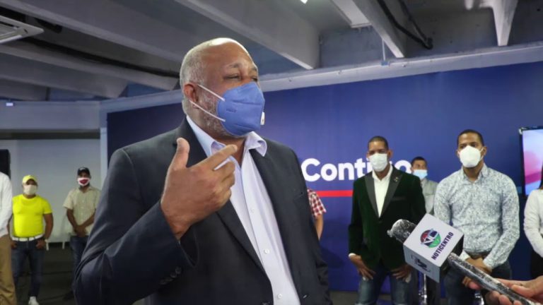 La «Penca» respuesta del Dr. Roberto Fulcar al candidato del PLD Gonzalo Castillo
