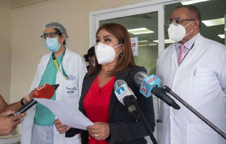 Colegio Medico: en hospital Moscoso Puello no hay condiciones para recibir pacientes de covid-19