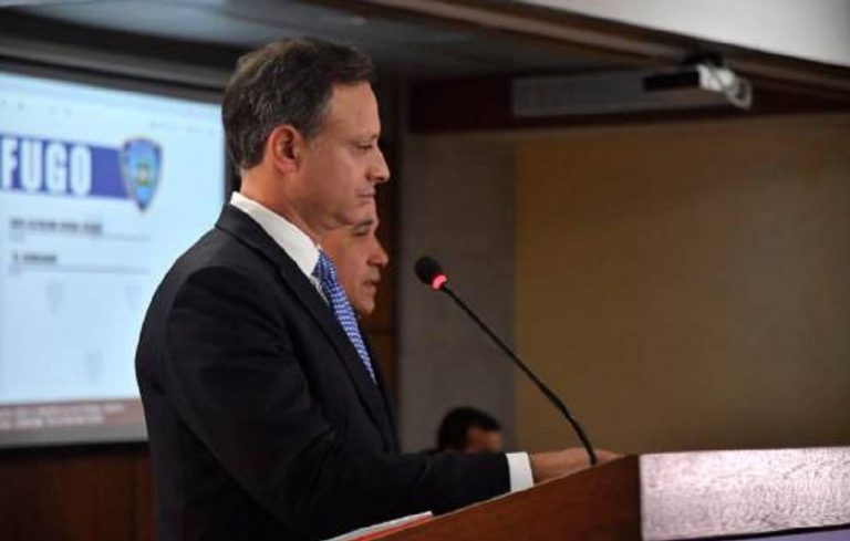 Procurador general Jean Alain sale positivo al covid-19; esta estable y bajo tratamiento