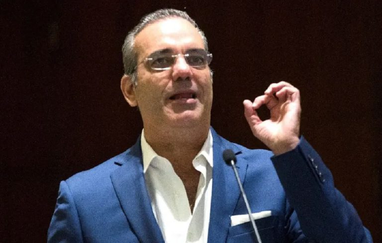 Presidente Luis Abinader crea Comisión Consultiva para el Estudio del Marco Jurídico Migratorio
