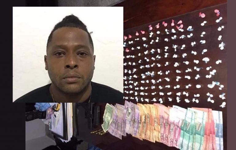 Apresan dos en La Romana con 367 porciones de drogas y dinero en efectivo en el sector Pica Piedra