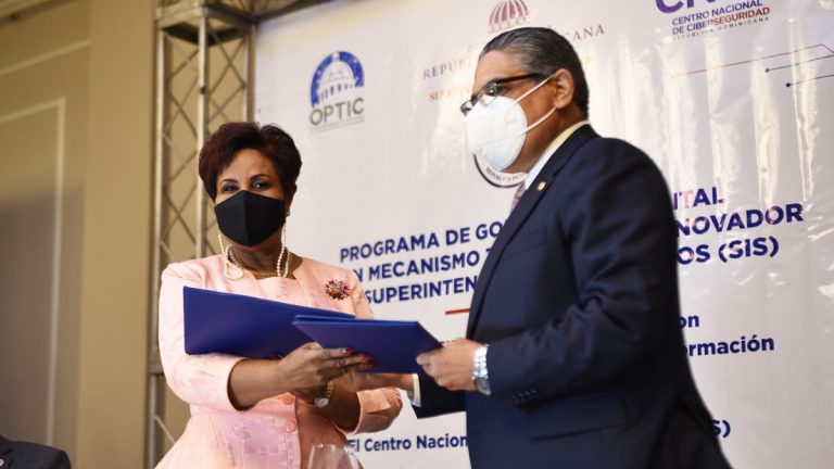 Josefa Castillo: ¨estamos rescatando la Super Intendencia de Seguros de una tecnologia obsoleta a la Gobernanza Digital¨