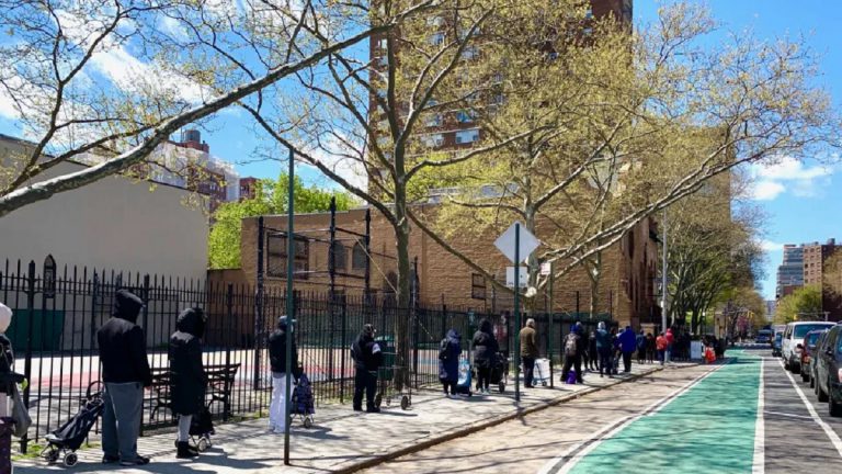 Vecindarios mas pobres seran prioridad para la vacuna contra covid-19 en Neuva York