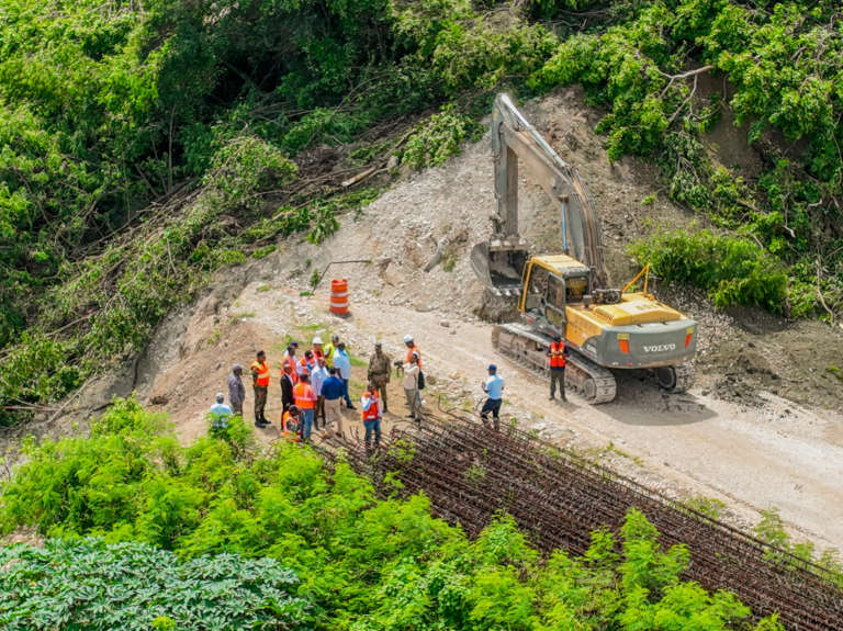 Obras Públicas anuncia el cierre nocturno de tramo carretero San Rafael-Enriquillo, en Barahona