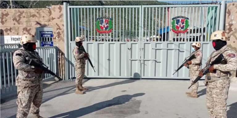 Las autoridades haitianas mantienen cerrada la puerta del paso fronterizo de Dajabón