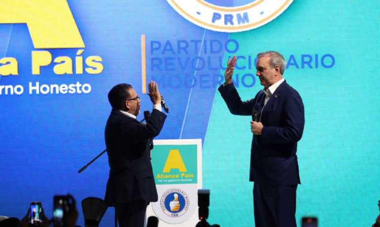 «Alianza País proclama a Luis Abinader candidato presidencial en histórico acuerdo senatorial con Moreno PRM»