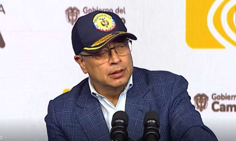 «Colombia denuncia robo de un millón de armas en bases militares, y que aparentemente fueron dirigidas a Haití»