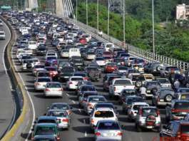 “Defensor del Pueblo recomienda cuidadoso manejo y regulación para controlar crecimiento vehicular en República Dominicana”