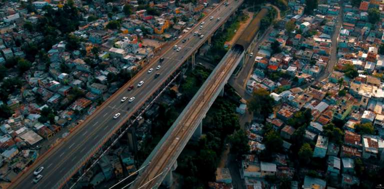 Obras Públicas inicia reparación del Puente de la 17