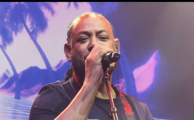 Luis Vargas logra éxito rotundo en Coca Cola Music Hall PR con su espectáculo «Mi trayectoria»