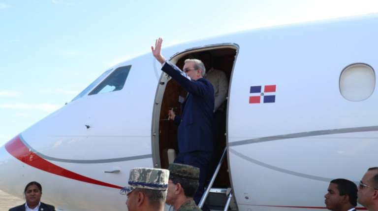 Presidente Luis Abinader viaja este viernes a Uruguay participará en toma de posesión del presidente Yamandú Orsi