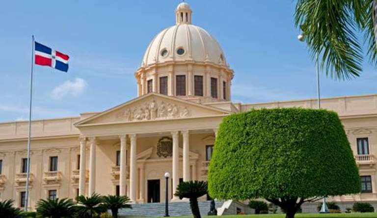 Vea aquí el decreto 48-25 con los cambios hechos hoy en el Gobierno del Presidente Luis Abinader