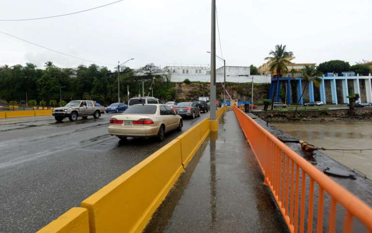 Obras Públicas cerrará este sábado Puente Flotante por dos horas