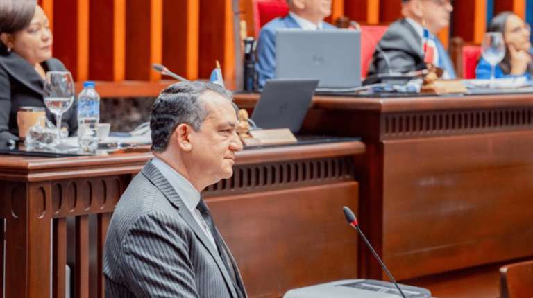 Nueva Cédula de Identidad: RD$6,000 Millones para un Proyecto Nacional Nueva Cédula de Identidad: RD$6,000 Millones para un Proyecto Nacional