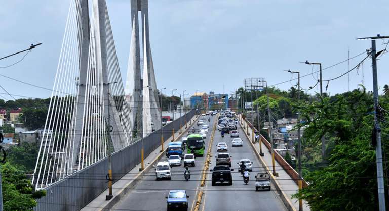 Restricciones de Tránsito en el Puente de la 17: Medidas de Seguridad y Rutas Alternas