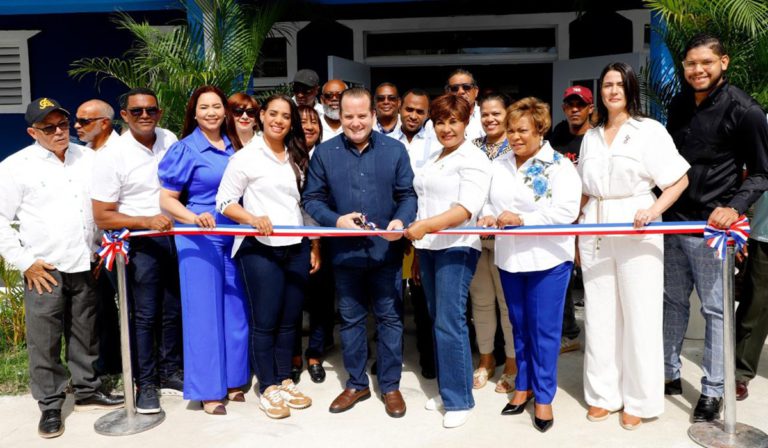 Paliza y Josefa Castillo inauguran CAIPI para niños vulnerables en edad de 0 a 5 años de Santo Domingo Norte