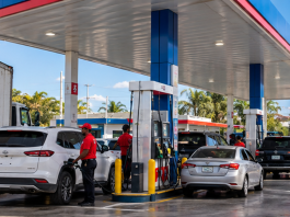 GOBIERNO CONGELA LOS COMBUSTIBLES CON RD$1,490.9 MILLONES: GASOIL ÓPTIMO RECIBE SUBSIDIO DE RD$101.84 POR GALÓN